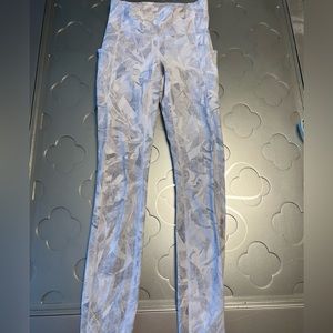 lululemon fast and free